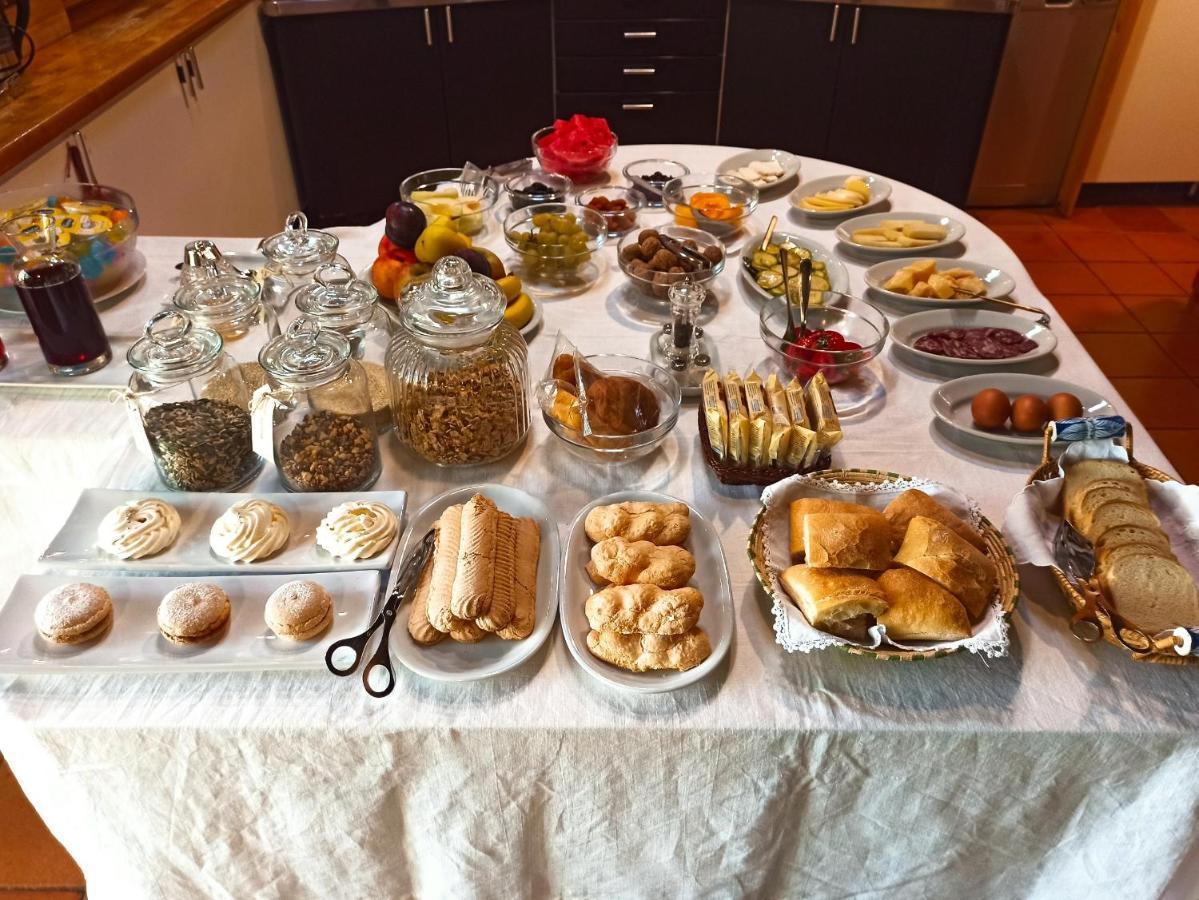 B&B S'Asilo Sardegna Banari ภายนอก รูปภาพ