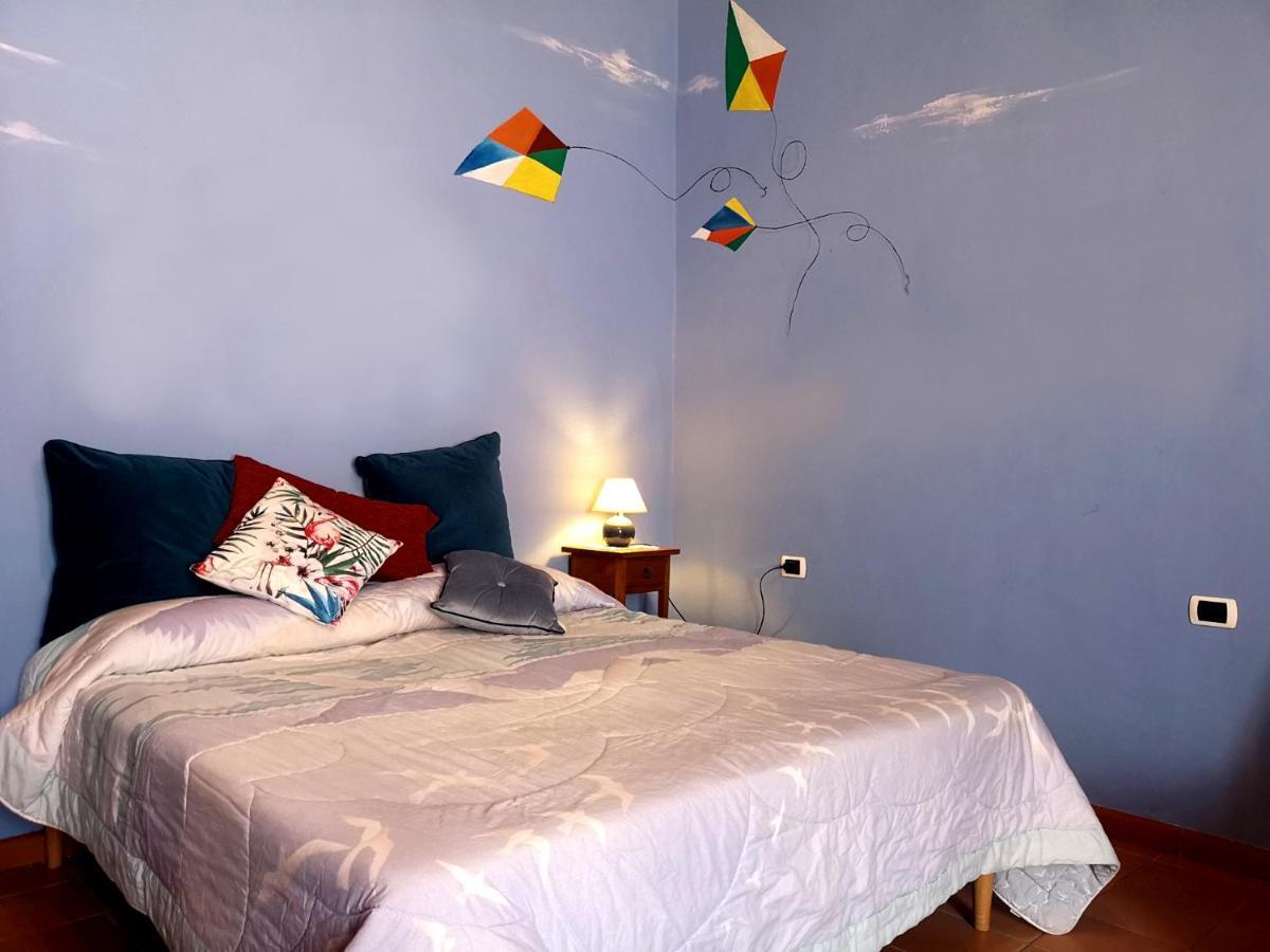 B&B S'Asilo Sardegna Banari ภายนอก รูปภาพ